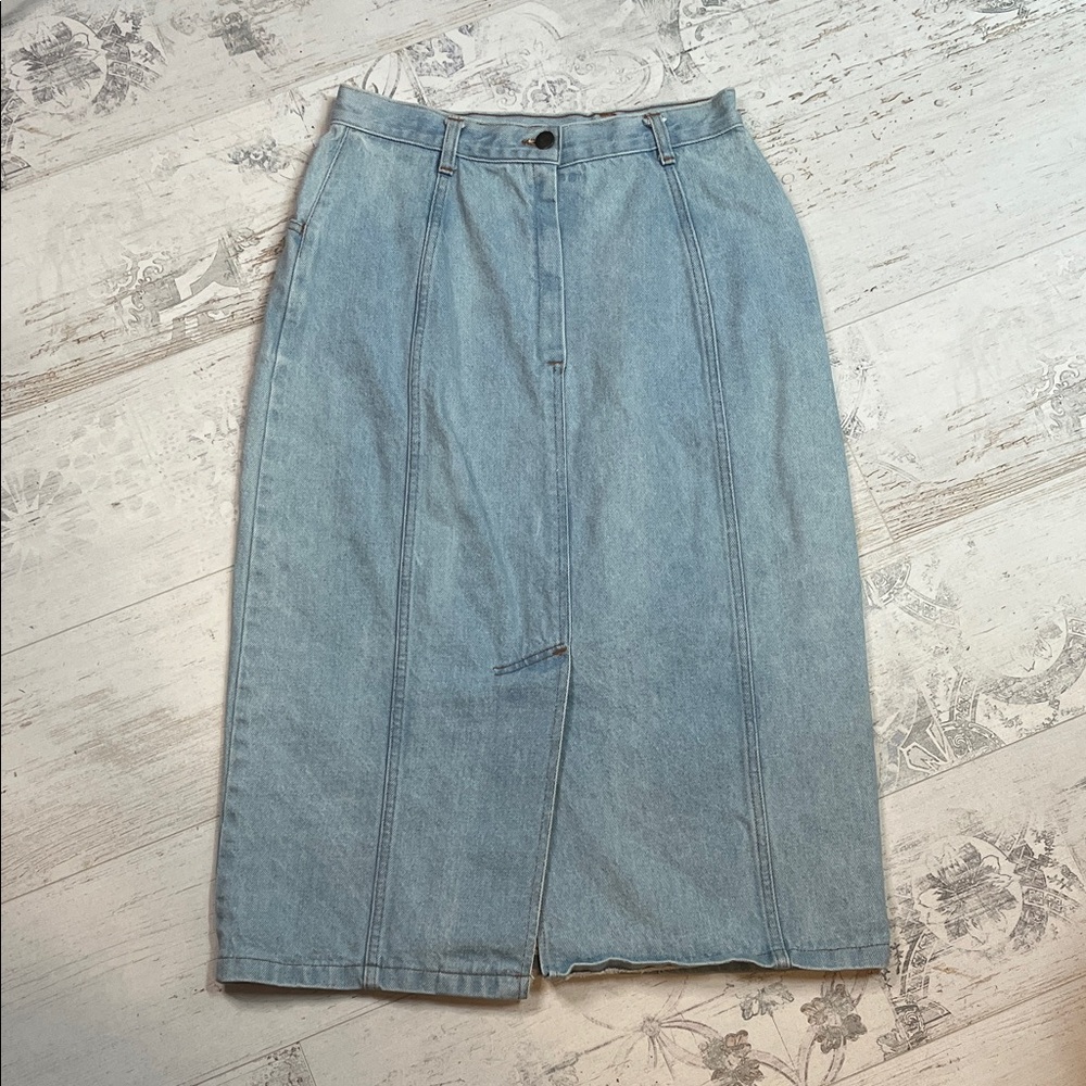Enzo of Florence Light Wash Denim Midi Skirt